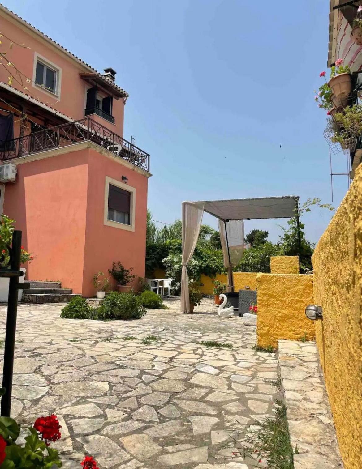Xrisanthi Studio Corfu Port 1 Eksteriør billede